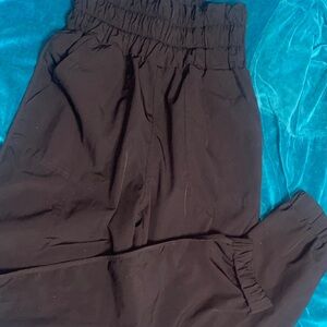 🥷🏼 Black Modest Contemporary High-Waisted Pants 👖